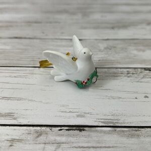 WHITE DOVE MINATURE CHRISTMAS ORNAMENT VINTAGE 1987 FRASER